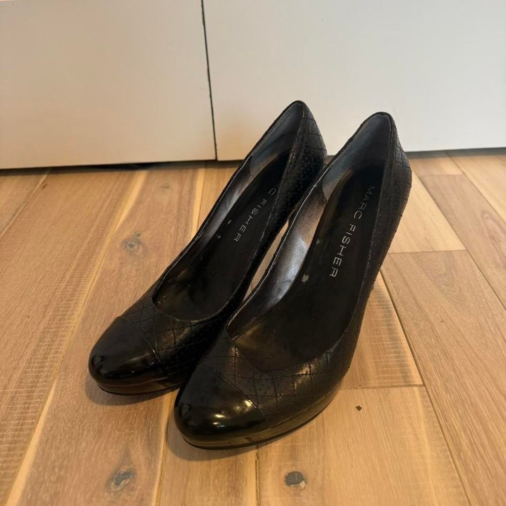 Marc Fisher Black leather high heels with pointed toe Sz 8.5 #heels